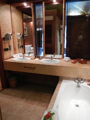 Polinesia-Intercontinental Moorea Resort & Spa