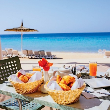 Colazione sulla spiaggia del Veraclub Reef Oasis Beach Resort - Sharm el Sheikh