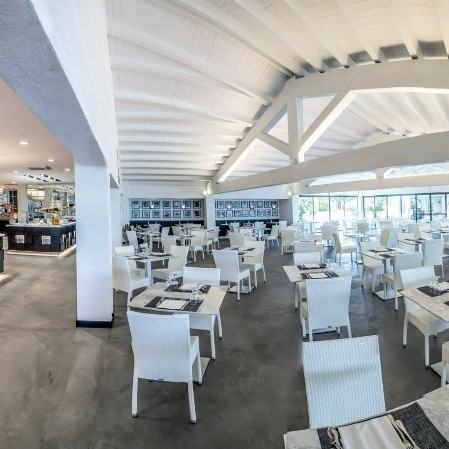 Veraclub Costa Rey Wellness & SPA - Sadegna Il ristorante del Veraclub Costa Rey Wellness & SPA - Sadegna
