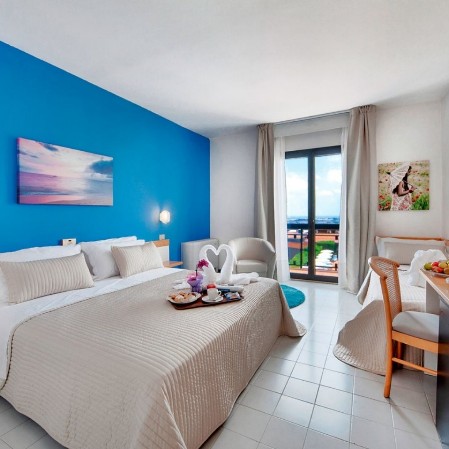 Alpiclub Athena Resort Una camera dell'Alpiclub Athena Resort