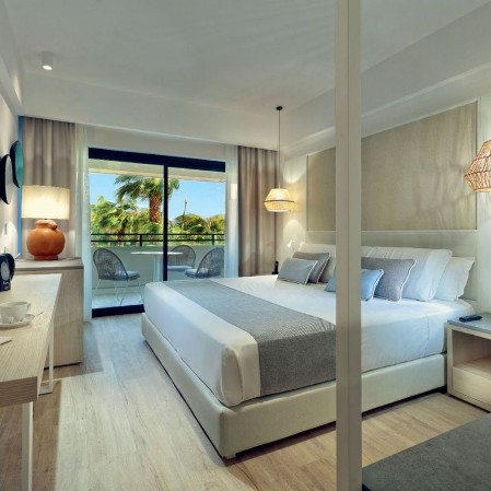 Veraresort Grand Palladium Sicilia Resort & Spa Una camera del Veraresort Grand Palladium Sicilia Resort & Spa