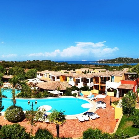iGV Santaclara La piscina del iGV Santaclara - Sardegna