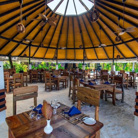 il ristorante del Yash Nature Resort Maldive