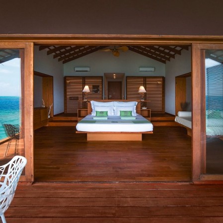 maldive - seaclub dhiggiri maldive - seaclub dhiggiri - camera overwater