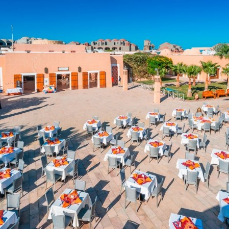 Bravo Gemma Beach Resort - Marsa Alam - Mar Rosso Ristorante all'aperto del Bravo Gemma Beach Resort - Marsa Alam - Egitto