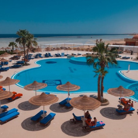 Marsa Alam Alpiclub Blue Reef Vista della piscina dell'Alpiclub Blue Reef di Marsa Alam - Mar Rosso