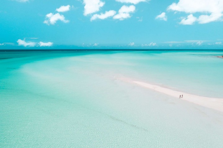 spiaggia bianca e acqua cristallina al Turkoise di Club Med