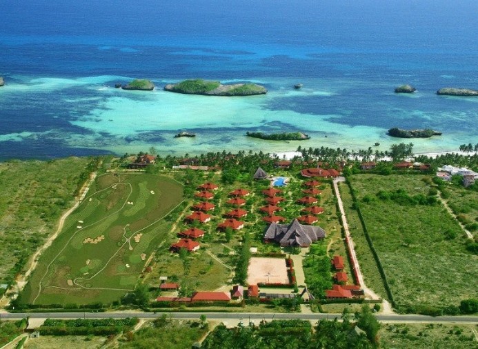 Splendida panoramica del Veraclub Crystal Bay, immerso nel parco di Watamu